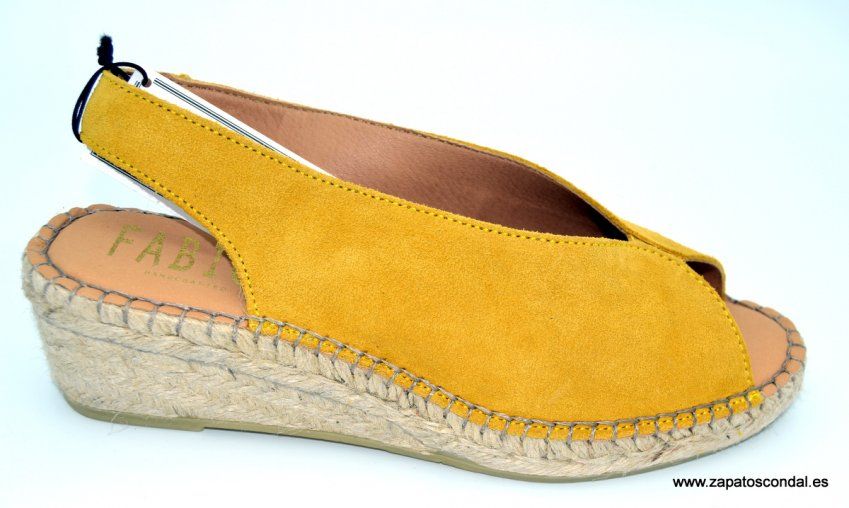 Fabiolas 603800 ocre