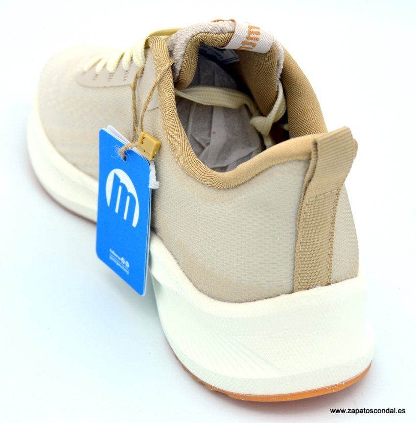 Mustang 60802 arena. Talón calza fácil.