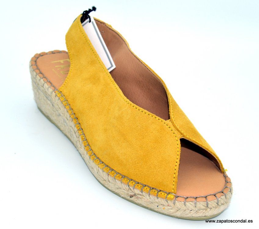 Fabiolas 603800 ocre