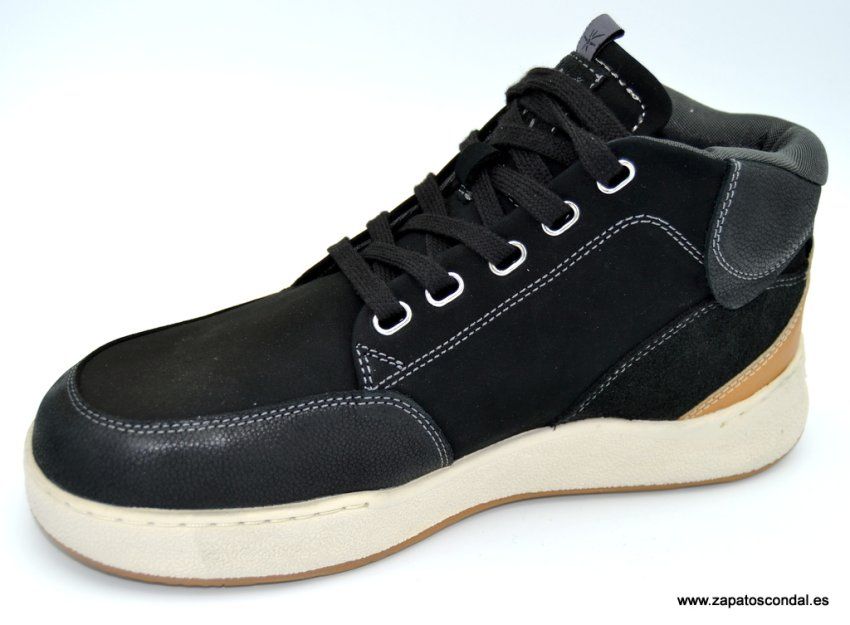 Sunni Sabbi Senzo negro.