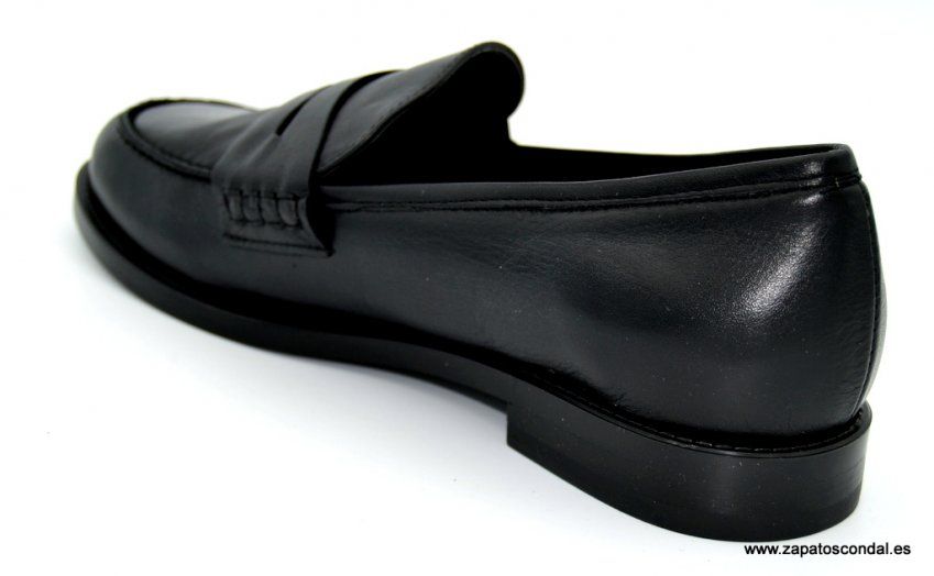 María Jaén 9555 negro
