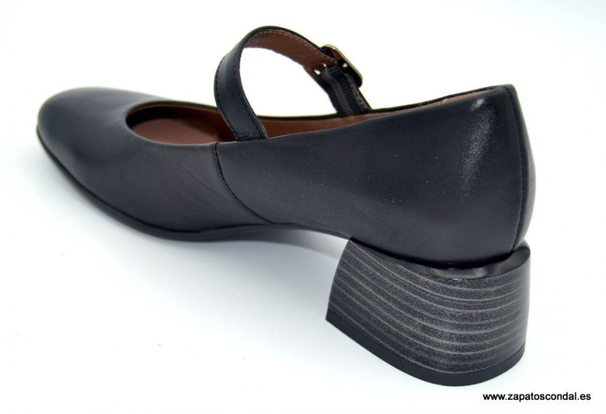 Kaola 9992 napa negra. Tacón 3,5cm.