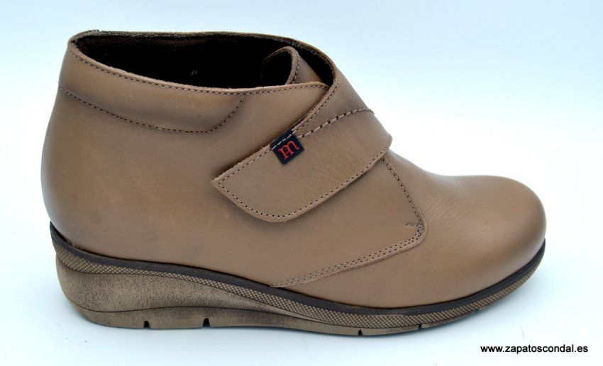 Pepe Menargues 20658 taupe