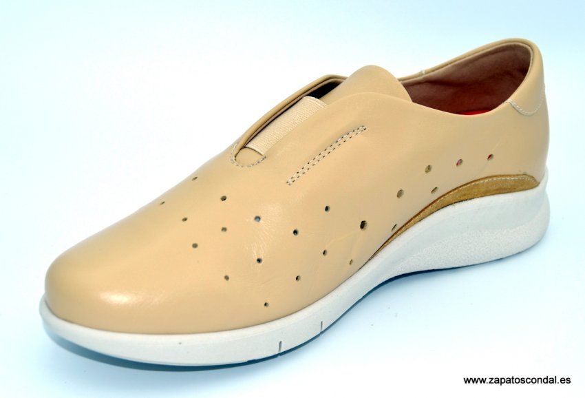 Pepe Menargues 10793 beige